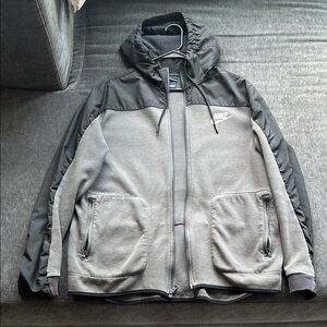 Nike Men's Black and Gray Windbreaker